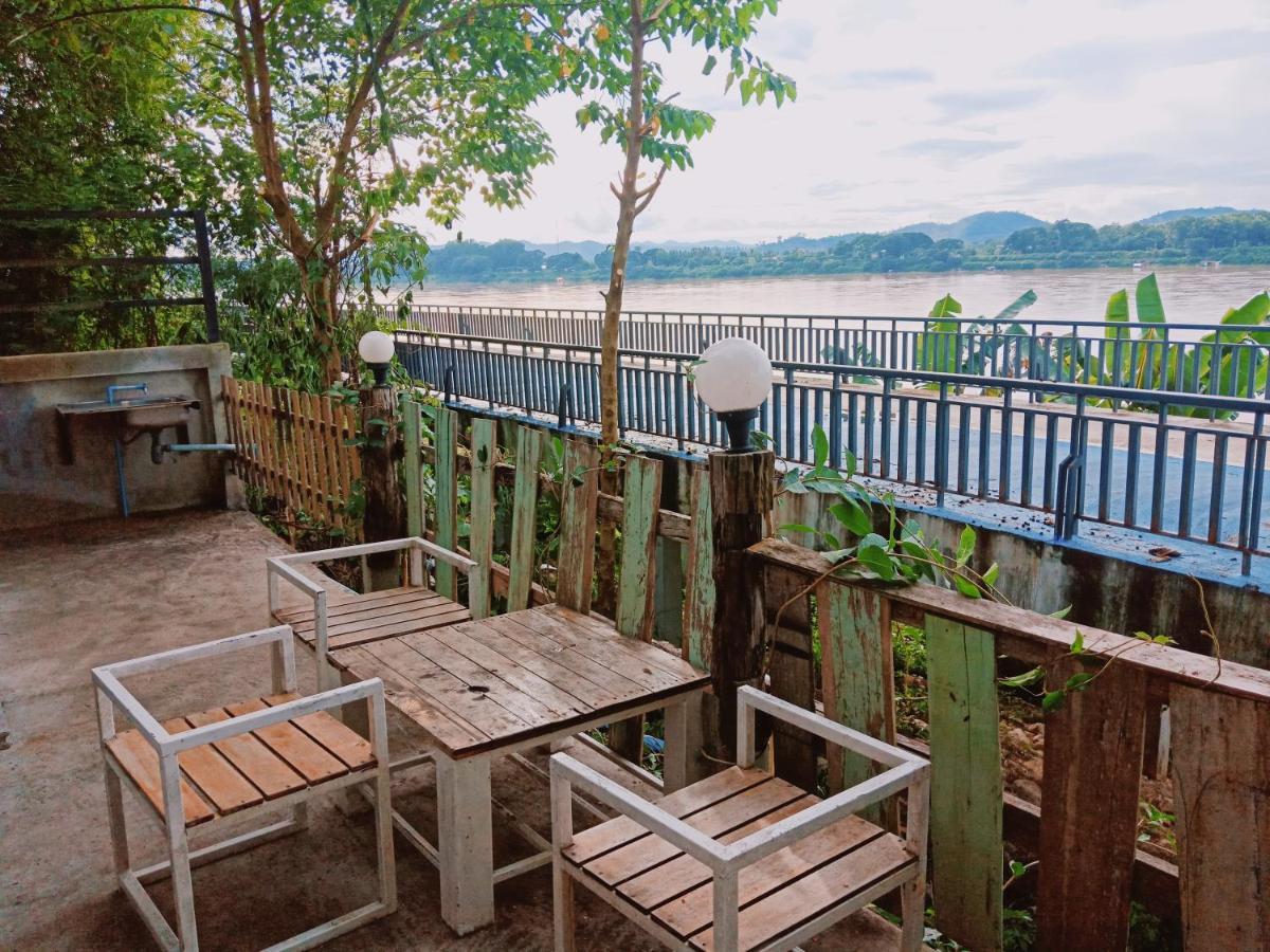 ไทยกันเอง ริมโขง Apartment Chiang Khan Exterior photo