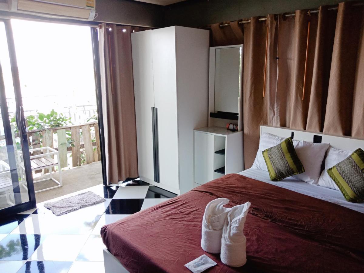 ไทยกันเอง ริมโขง Apartment Chiang Khan Exterior photo