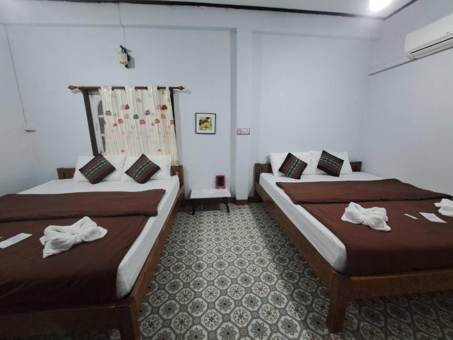 ไทยกันเอง ริมโขง Apartment Chiang Khan Exterior photo